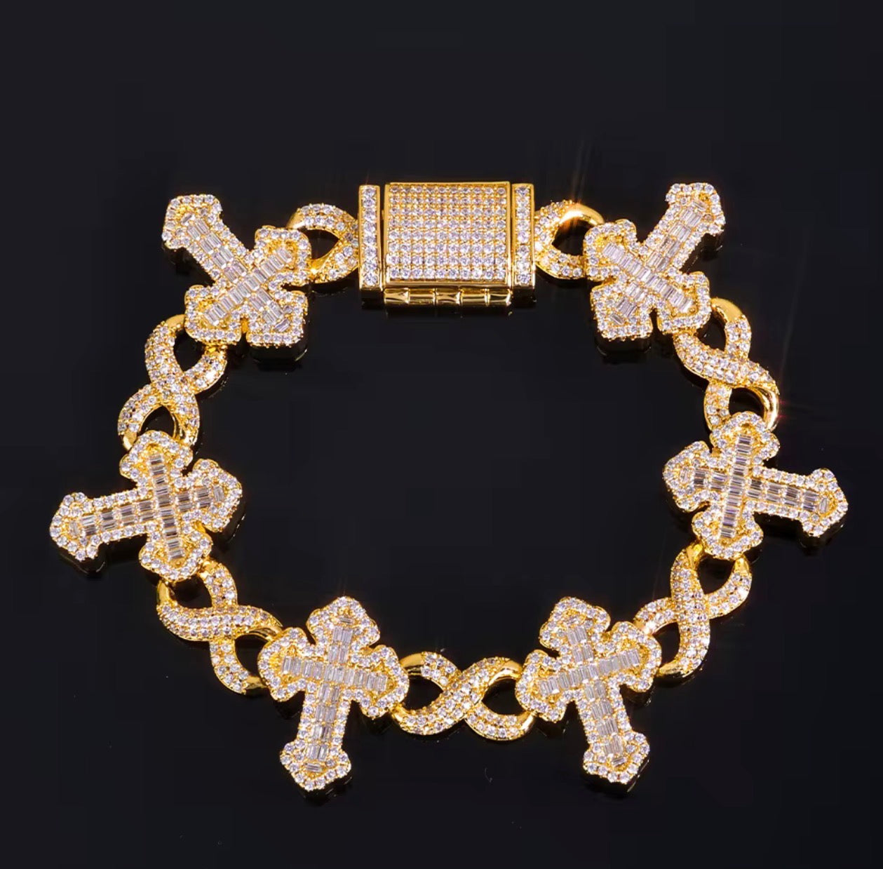 Pulsera cruces brillantes